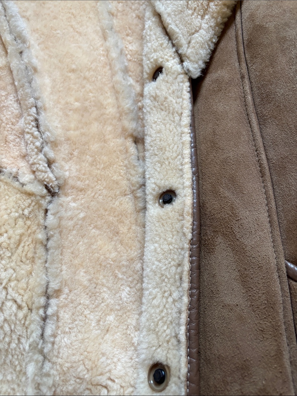 Vintage Australian sheepskin coat - Picture 9 of 16